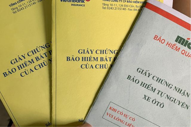 Chủ xe có thể mua cùng lúc bảo hiểm bắt buộc và bảo hiểm tự nguyện