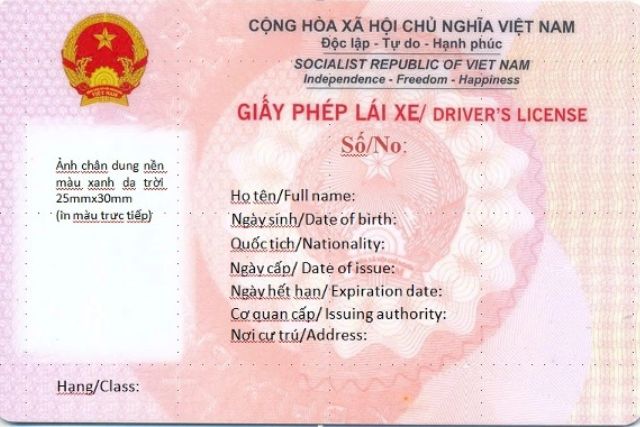 Hình ảnh mặt trước mẫu giấy phép lái xe mới nhất do bộ Công An cấp