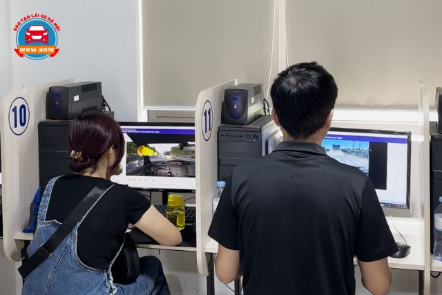 Việc học đi đôi với hành giúp học viên tiếp thu nhanh, hiểu sâu và áp dụng tốt trong thực tế