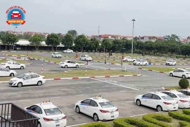Điều kiện học bằng lái xe hạng B khá đơn giản và dễ đáp ứng