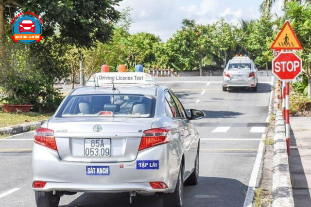 Bài thi dừng và khởi hành ngang dốc dễ khiến thí sinh mất điểm hoặc bị loại