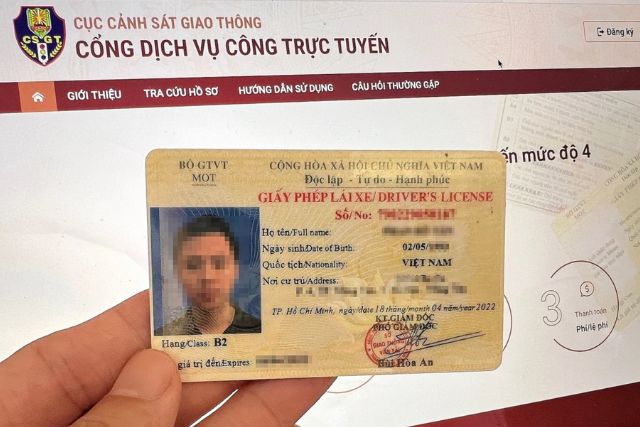 Đổi bằng lái xe ô tô trên Dichvucong đơn giản và thuận tiện
