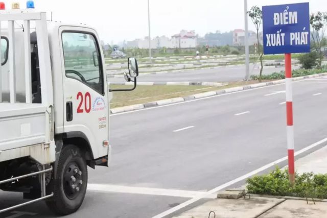 Cần chú ý sự khác nhau giữa bằng B và bằng C1 theo hệ thống phân loại GPLX mới