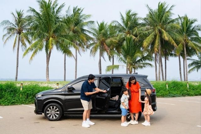 Ô tô phục vụ nhu cầu di chuyển và sinh hoạt của gia đình.